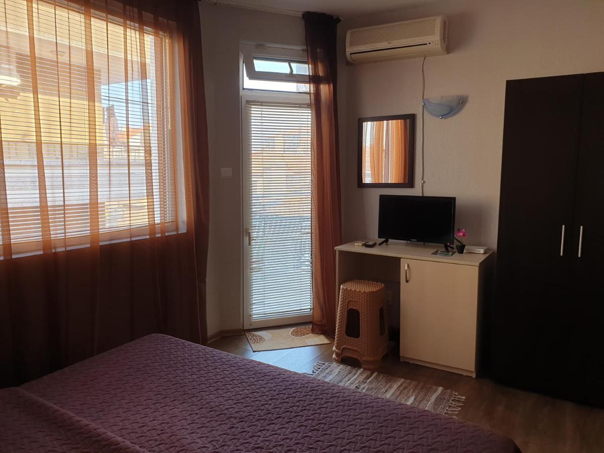 Guest House Taligarov เปาโมเรีย ภายนอก รูปภาพ