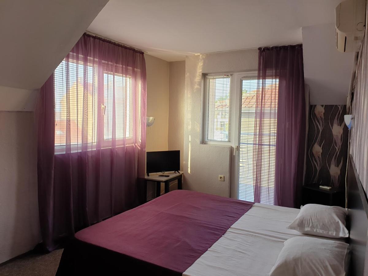 Guest House Taligarov เปาโมเรีย ภายนอก รูปภาพ