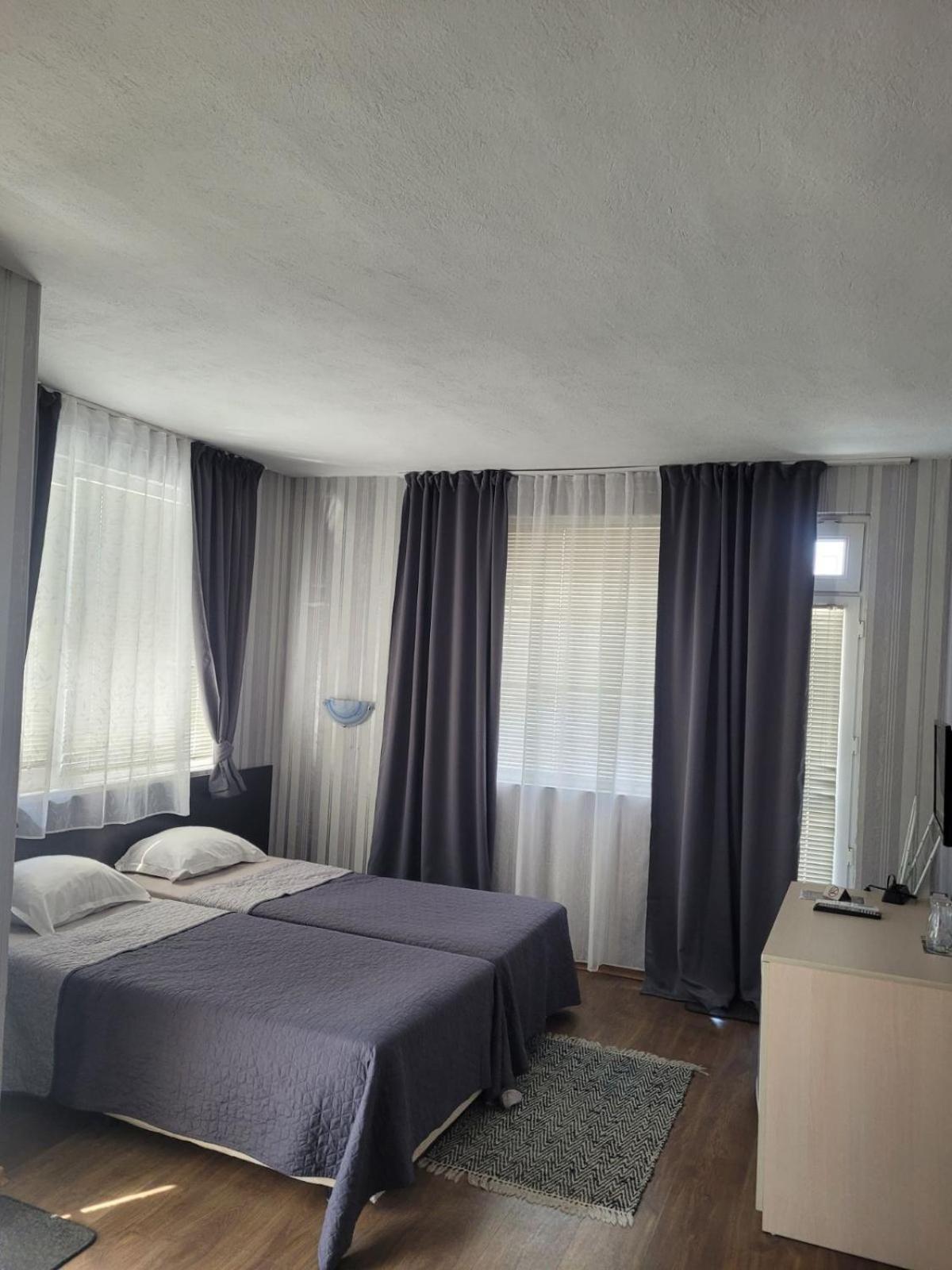 Guest House Taligarov เปาโมเรีย ภายนอก รูปภาพ