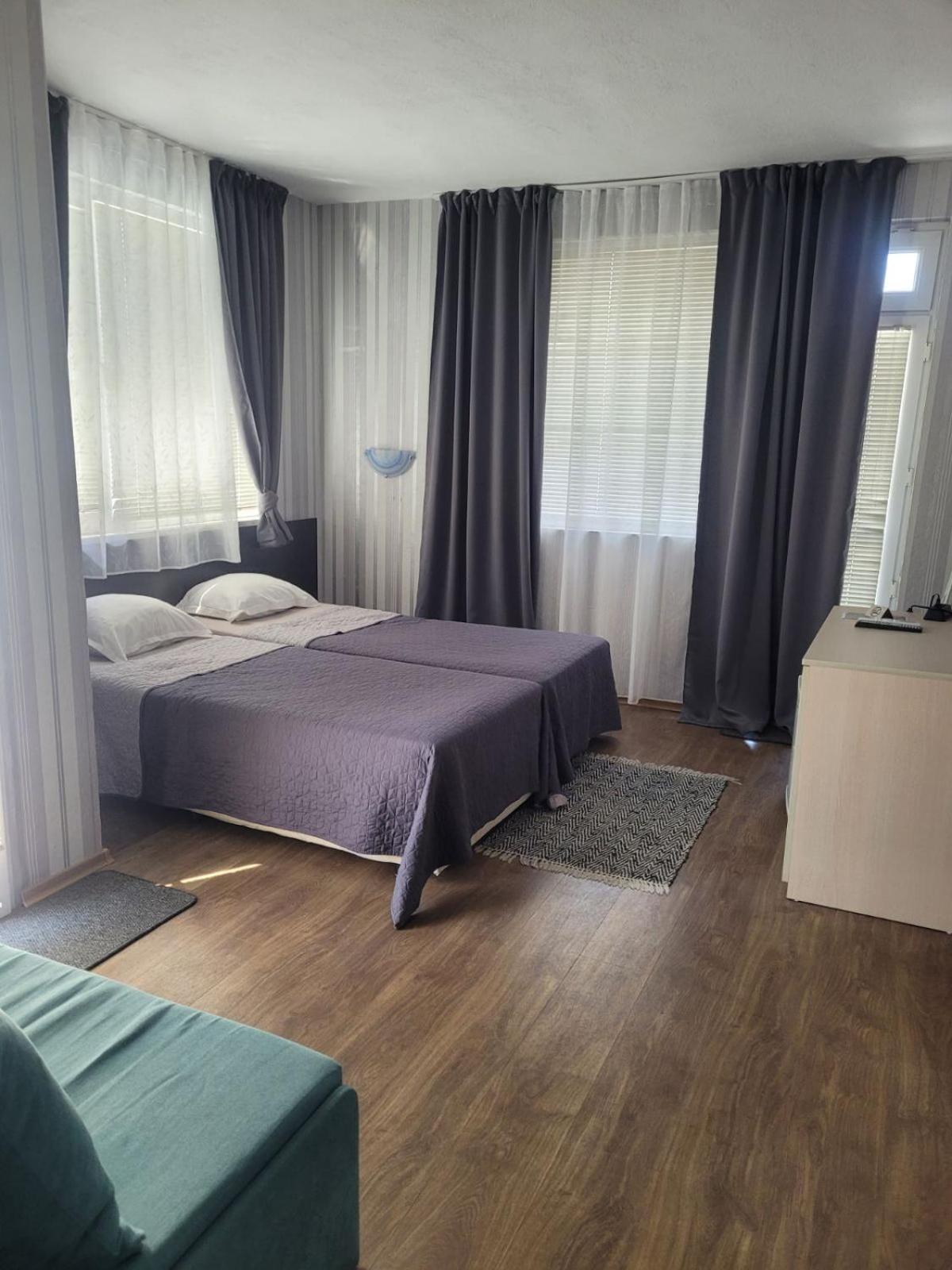 Guest House Taligarov เปาโมเรีย ภายนอก รูปภาพ